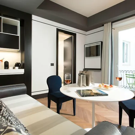 Corso 281 Luxury Hotel