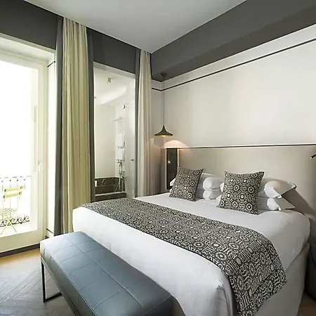 أجنحة Corso 281 الفاخرة