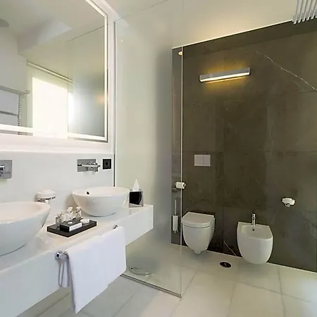 فندق أجنحة Corso 281 الفاخرة 5*
