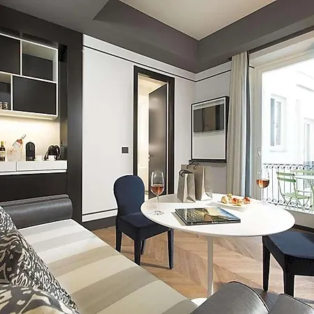 أجنحة Corso 281 الفاخرة روما
