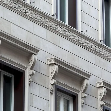 コルソ 28​​1 ラグジュアリー スイーツ ローマ