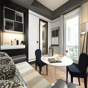 Corso 281 Luxury Hotell