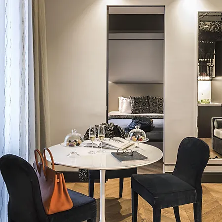 فندق أجنحة Corso 281 الفاخرة 5*