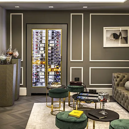 فندق أجنحة Corso 281 الفاخرة 5*