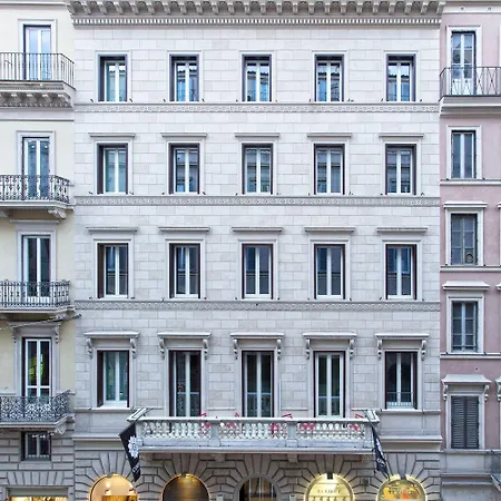 أجنحة Corso 281 الفاخرة