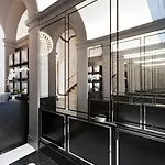 Corso 281 Luxury Hotel